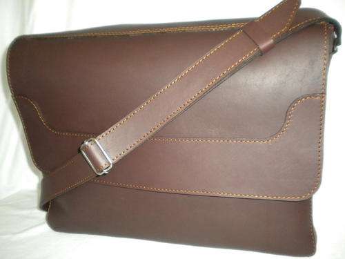 Leather Laptop FLAP OVER one divider shoulder bag (15,6 inch screen) RUST BROWN