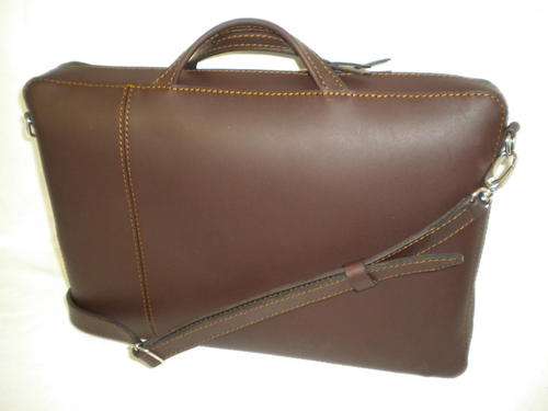 Leather Laptop Zip shoulder bag (15,6 inch screen) RUST BROWN