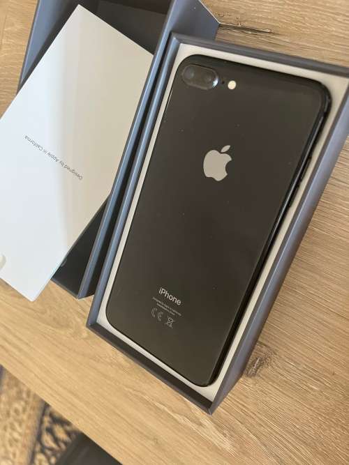 iPhone 8 Plus 64GB (please read description)