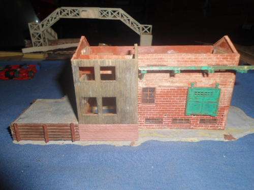 FALLER H0 WAREHOUSE FOR SPARES OR REPAIRS