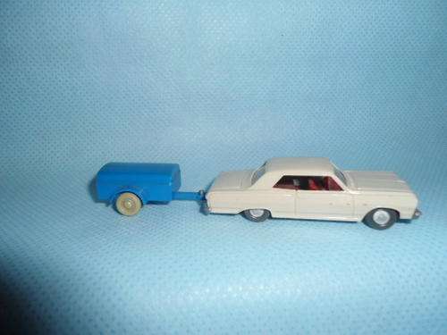 A Wiking HO 60's Car and trailer