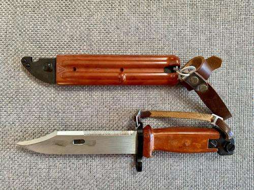 AKM Bayonet - Type II. Matching bayonet and scabbard number A1194. SADF / Recce era