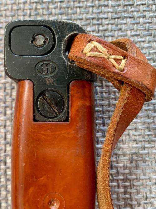 AKM Bayonet - Type II. Matching bayonet and scabbard number A1194. SADF / Recce era