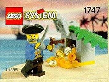 LEGO 1747 TREASURE SURPRISE LEGO 6237 PIRATES PLUNDER LEGO 6008 ROYAL KING