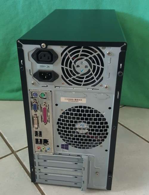 Complete i7-3770 | 3.40GHz Quad Core CPU | 12GB DDR3 RAM | 500GB HDD Desktop + 23 Inch FHD Monitor