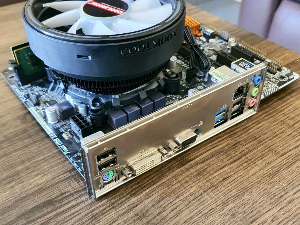 Motherboard Combo  ASRock H110-DVS Rev 2 - Micro-ATX | Intel i5-6400 - 2.70GHz CPU | 16GB DDR4 RAM