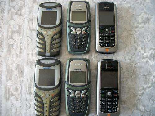 6 x Nokia Retro phones