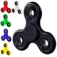 * A NEW CRAZE * FIDGET SPINNER - GREAT FOR FIDGETY HANDS | RELIEVE STRESS !