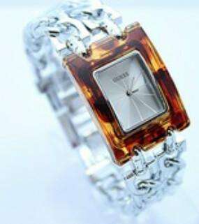 ***LOOK***BEUTIFUL GUESS WATCH