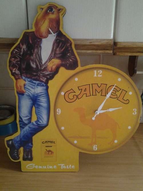 camel cigarette clock