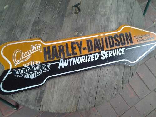 harley davidson arrow sign