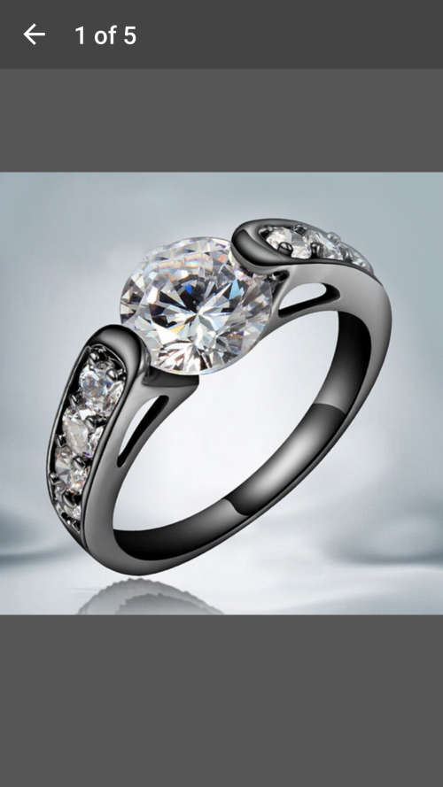 Something Different - Elegant Lady Black Gold Big Round Mosaic Diamond Charm Ring - Size 7