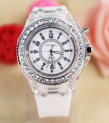 Geneva - Leisure Silicone Women Watch - Very Nice - Not many of these around!!!