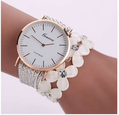 Ladies elegant crystal diamond flower quartz watch white