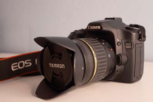 Canon 50D DSLR with Tamron 17-50mm F2.8 lens