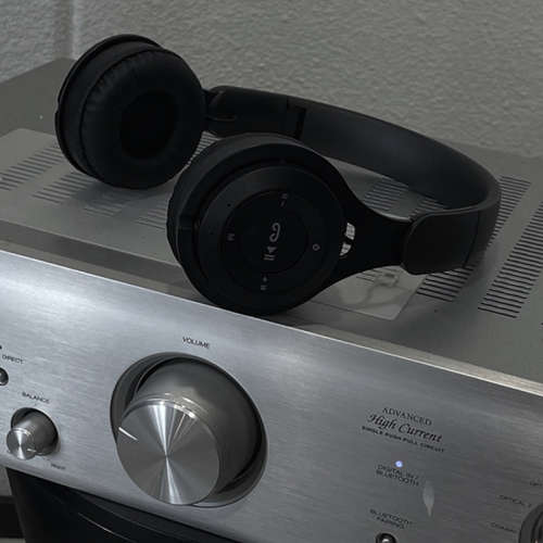 JBL Wireless On-Ear Headphones Over-ear Bluetooth Headphones Foldable