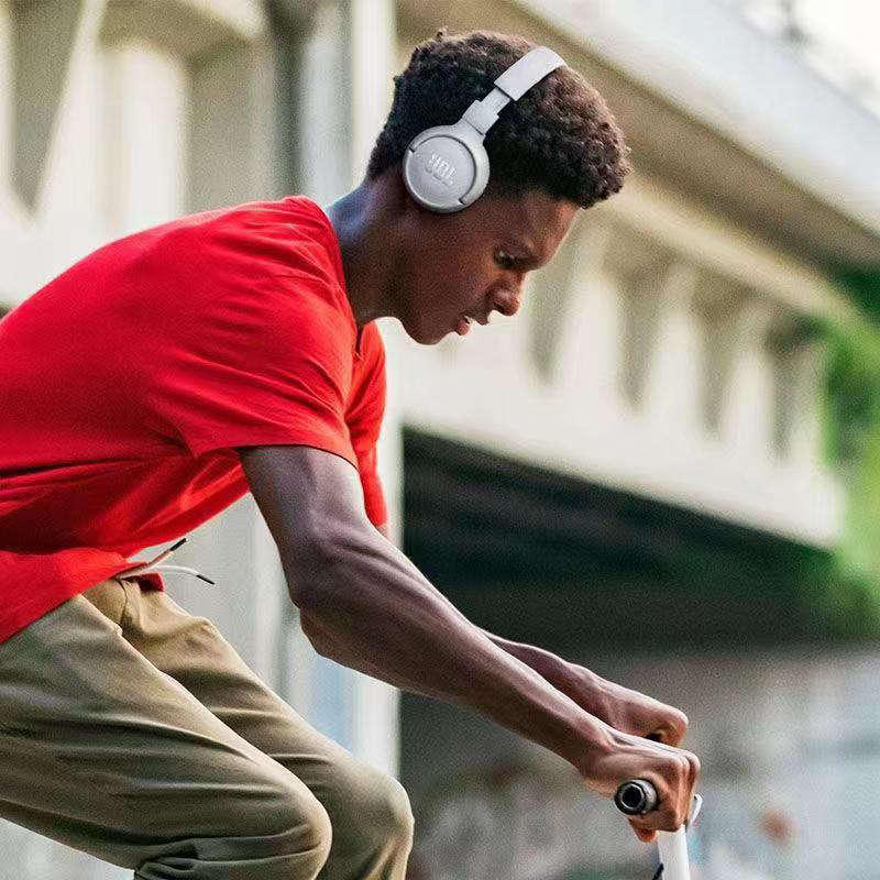 JBL Wireless On-Ear Headphones Over-ear Bluetooth Headphones Foldable