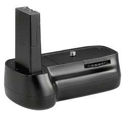 BATTERY GRIP FOR NIKON D40 D40X D60 D3000 D5000 EN-EL9 (BP-D60)
