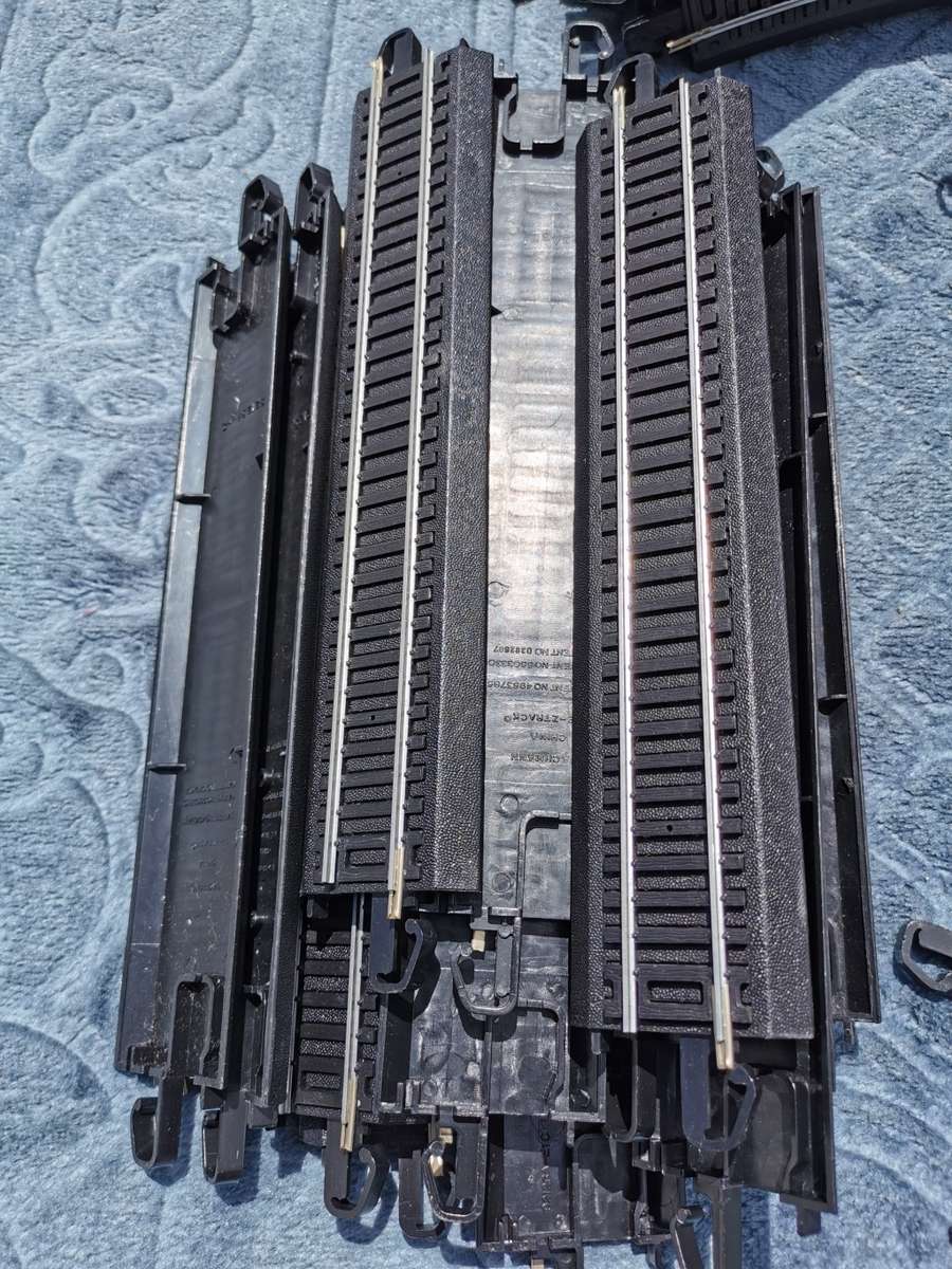 Large selection of Bachmann railway tracks.