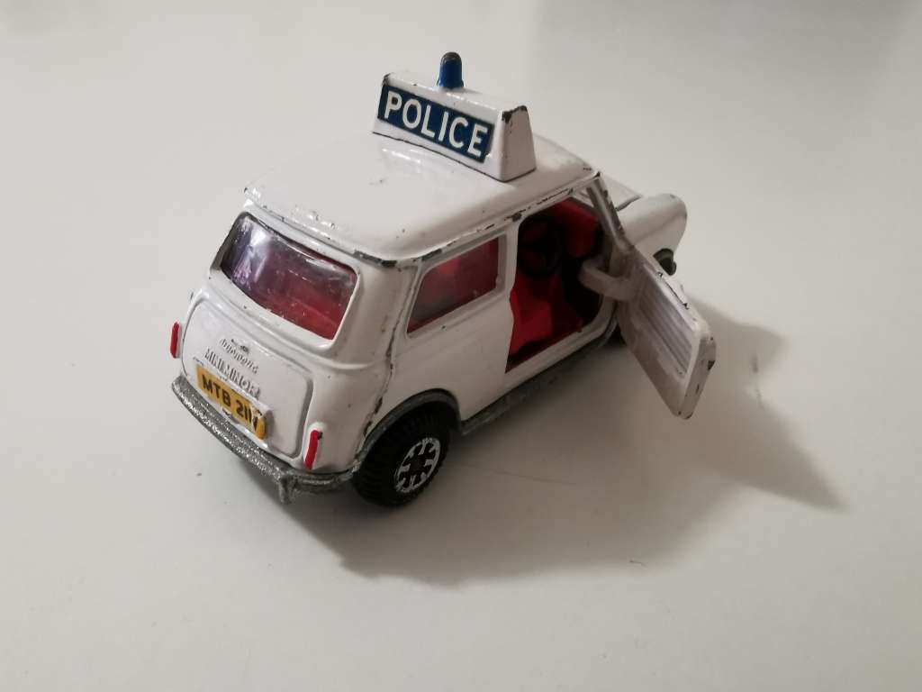 Dinky Toys 250 Police Mini Cooper S 1968-70