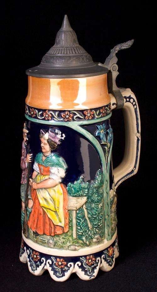 German musical beer stein 25.5 cm tall - beautiful condition - highly collectable