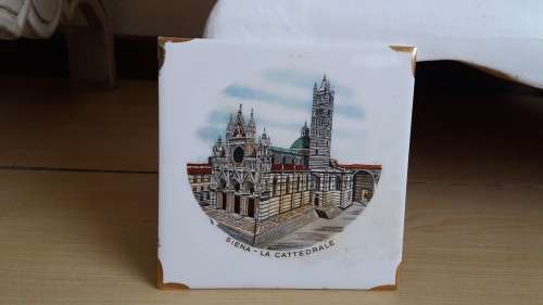 Decorative Tile - H&R Johnson, Made in England - Siena - La Cattedrale