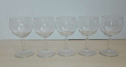 Set of 5 Wine Glasses