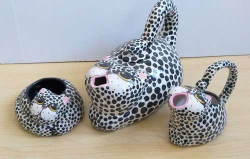 Cat Figurine Teapot, Sugar Holder, Milk Jug & Tray