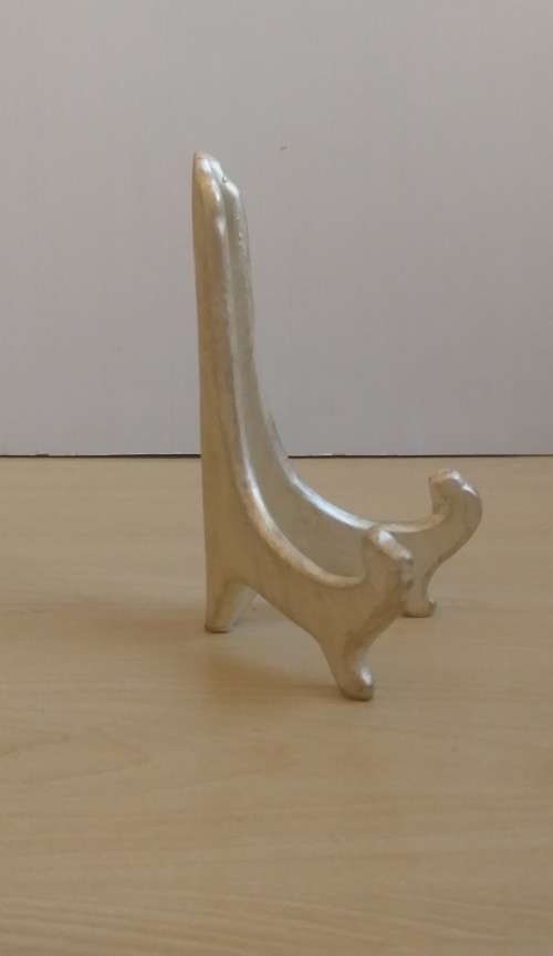 Small Painted Wooden Plate Stand