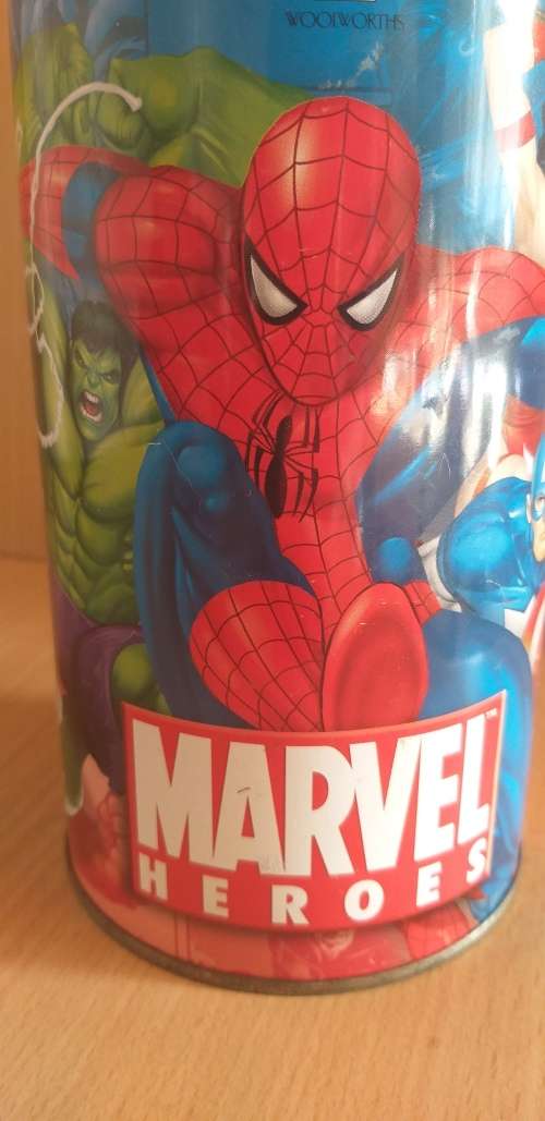 Marvel Heroes Tin