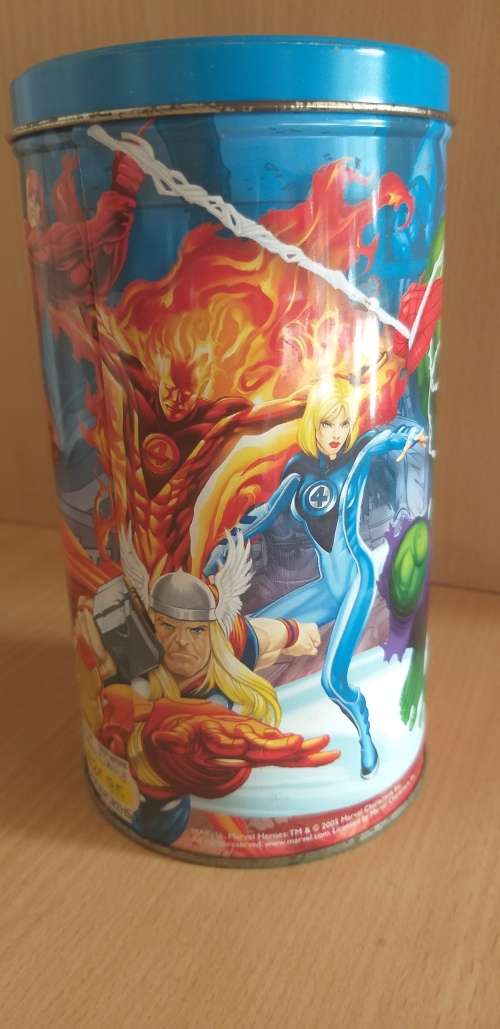 Marvel Heroes Tin
