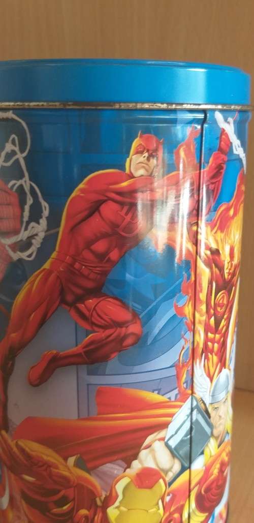Marvel Heroes Tin