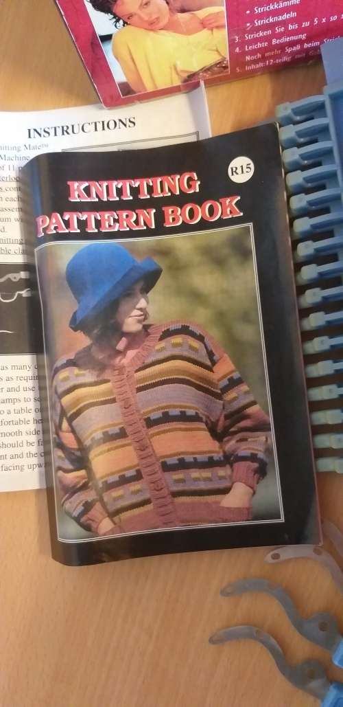 Knitting Mate - Hand Knitting Machine