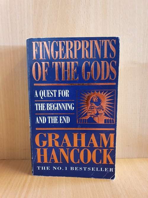 Fingerprints of the Gods - A Quest for the beginning and the end : Graham Hancock (Paperback)
