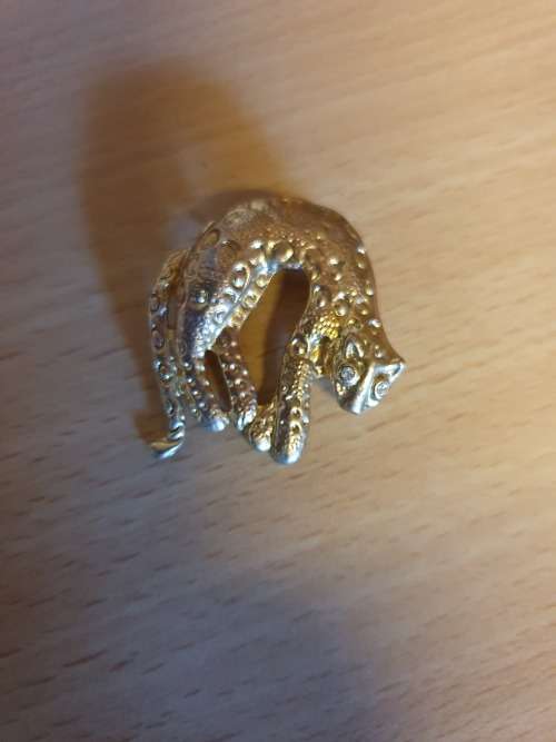 Metal Cat Figurine Brooch