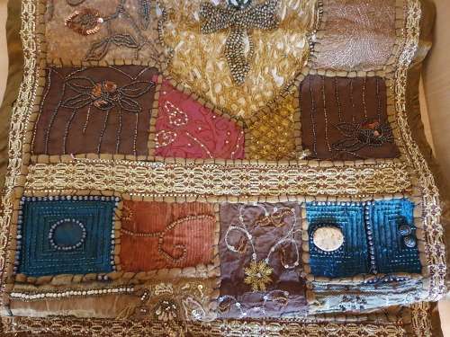 Beaded Bed Throw (146cm x 47cm)