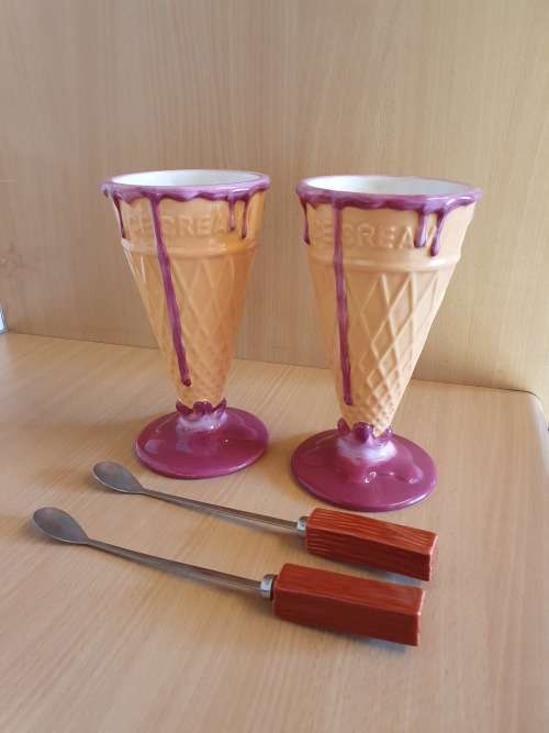 Set of 2 - Gelatto Dessert Bowl with Spoon