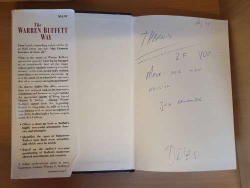 The Warren Buffett Way - Investment Strategies of the World`s Greatest Investor