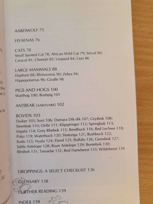 A Photographic Guide to Tracks and Tracking in Southern Africa : Louis Liebenberg (Paperback)