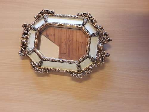 Small Ornate Mirror (20cm x 27cm)