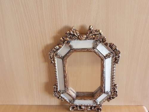 Small Ornate Mirror (20cm x 27cm)