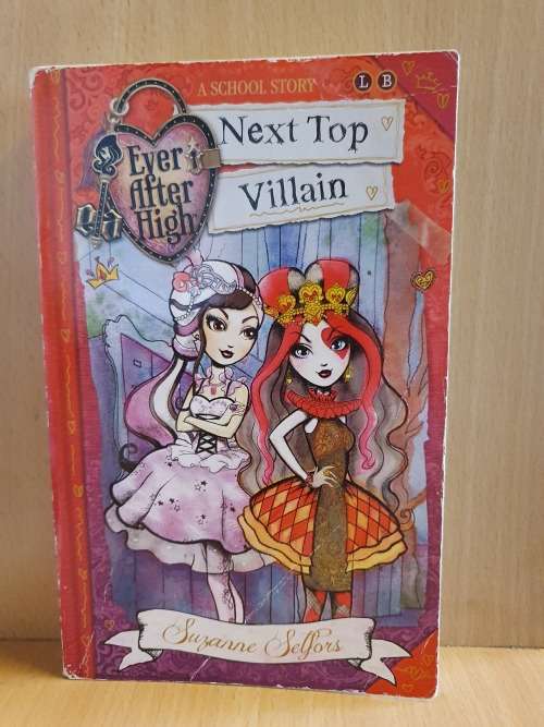 Next Top Villain : Suzanne Selfors (Paperback)