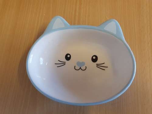 Small Cat Feeding Bowl - 14cm x 10cm