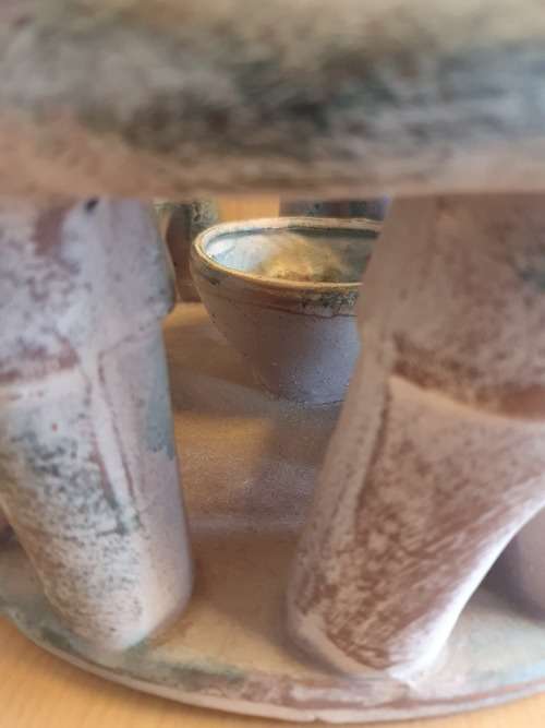 Stoneware Figurines Circle with Bowl