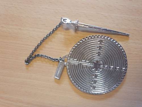 Round Metal Maze Mandala Game