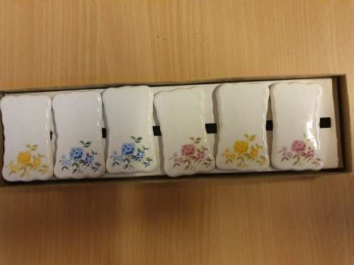 Set of 6 Rose Pattern Porcelain Place Cards - 6cm x 3cm