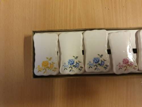 Set of 6 Rose Pattern Porcelain Place Cards - 6cm x 3cm