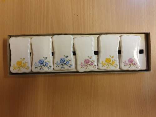 Set of 6 Rose Pattern Porcelain Place Cards - 6cm x 3cm