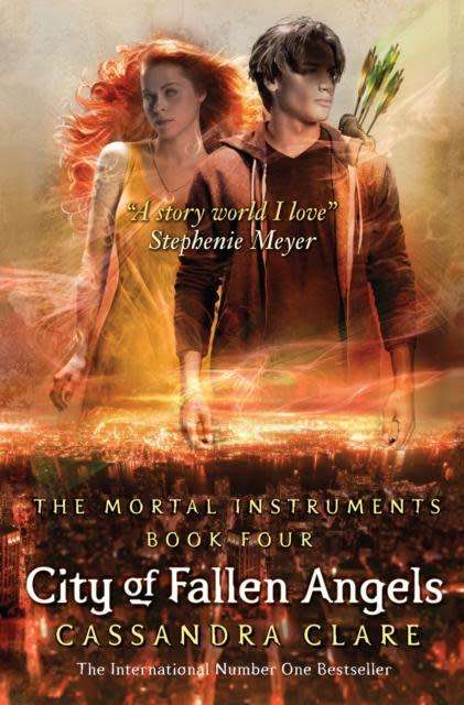 City of Fallen Angels : Cassandra Clare (Paperback) The Mortal Instruments - Book Four