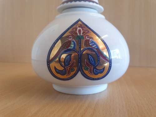 Elizabeth Arden Byzantium Collection Porcelain Love Birds Jar